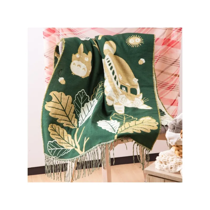 dark_green_stole_oak_leaves__my_neighbor_totoro_1.webp Maison Ghibli Dark Green Stole Oak leaves - My Neighbor Totoro | Outfits