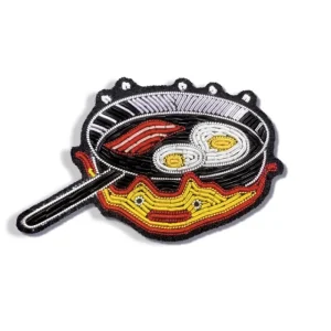 Maison Ghibli Embroidered Jewel Brooch Frying Pan - Howl’s Moving Castle | Pins