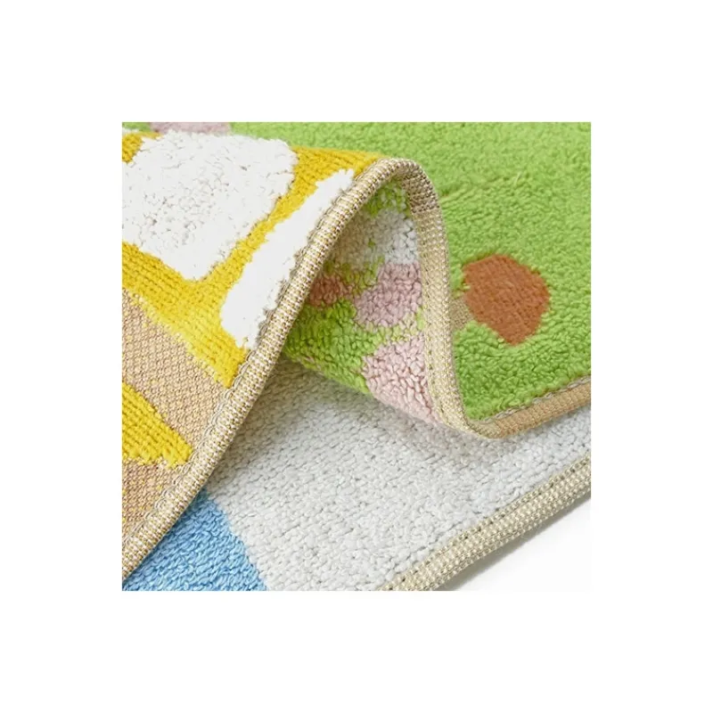 towel_catbus_on_its_way_x_cm__my_neighbor_totoro_4.webp Maison Ghibli Towel Catbus on it's way 34x80 cm - My Neighbor Totoro | Household Linen
