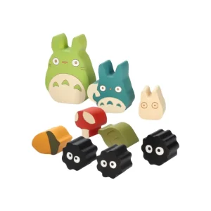 Maison Ghibli Wood Figurine Totoro with Soot Sprites - My Neighbor Totoro | Toys